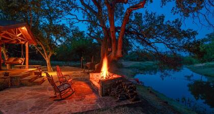 Private & Seculded Cabin on Comanche Creek with 73 Acres to Roam