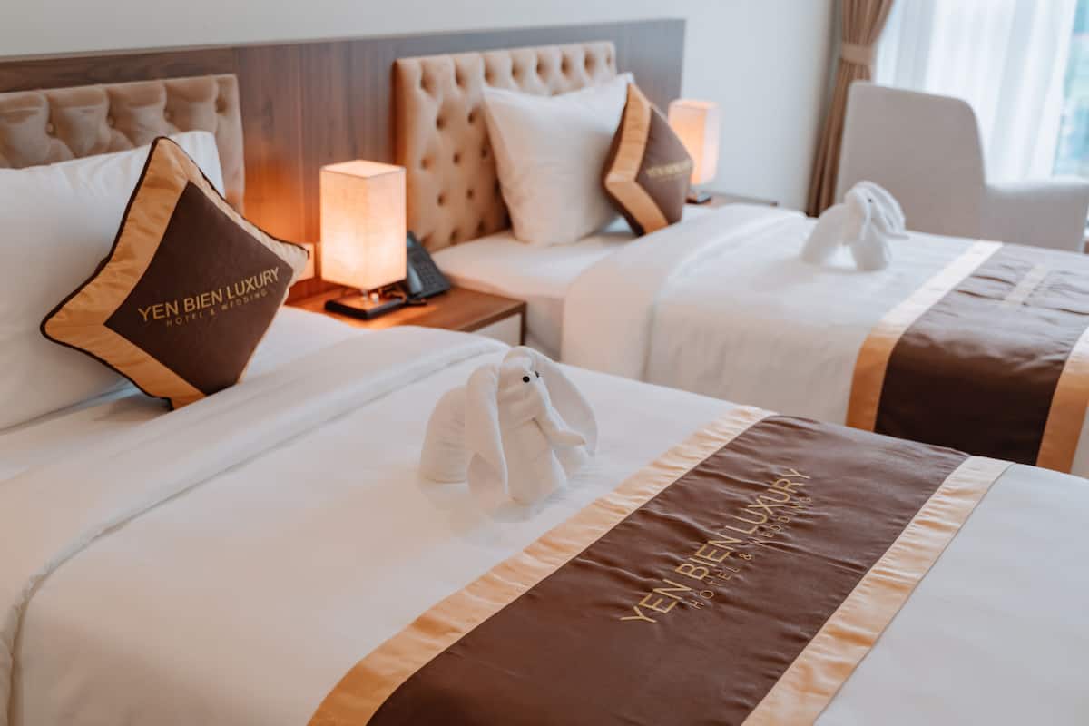 Superior Twin Room | Premium bedding, pillowtop beds, minibar, in-room safe