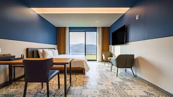 Deluxe A (Drive in) | Individually decorated, individually furnished, free WiFi, bed sheets