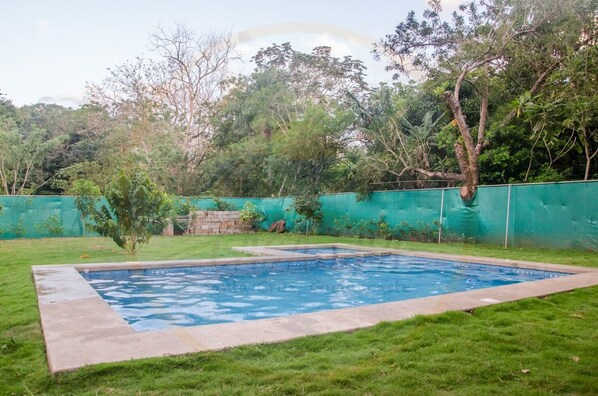 Outdoor pool, a heated pool