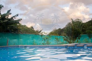 Außenpool, beheizter Pool