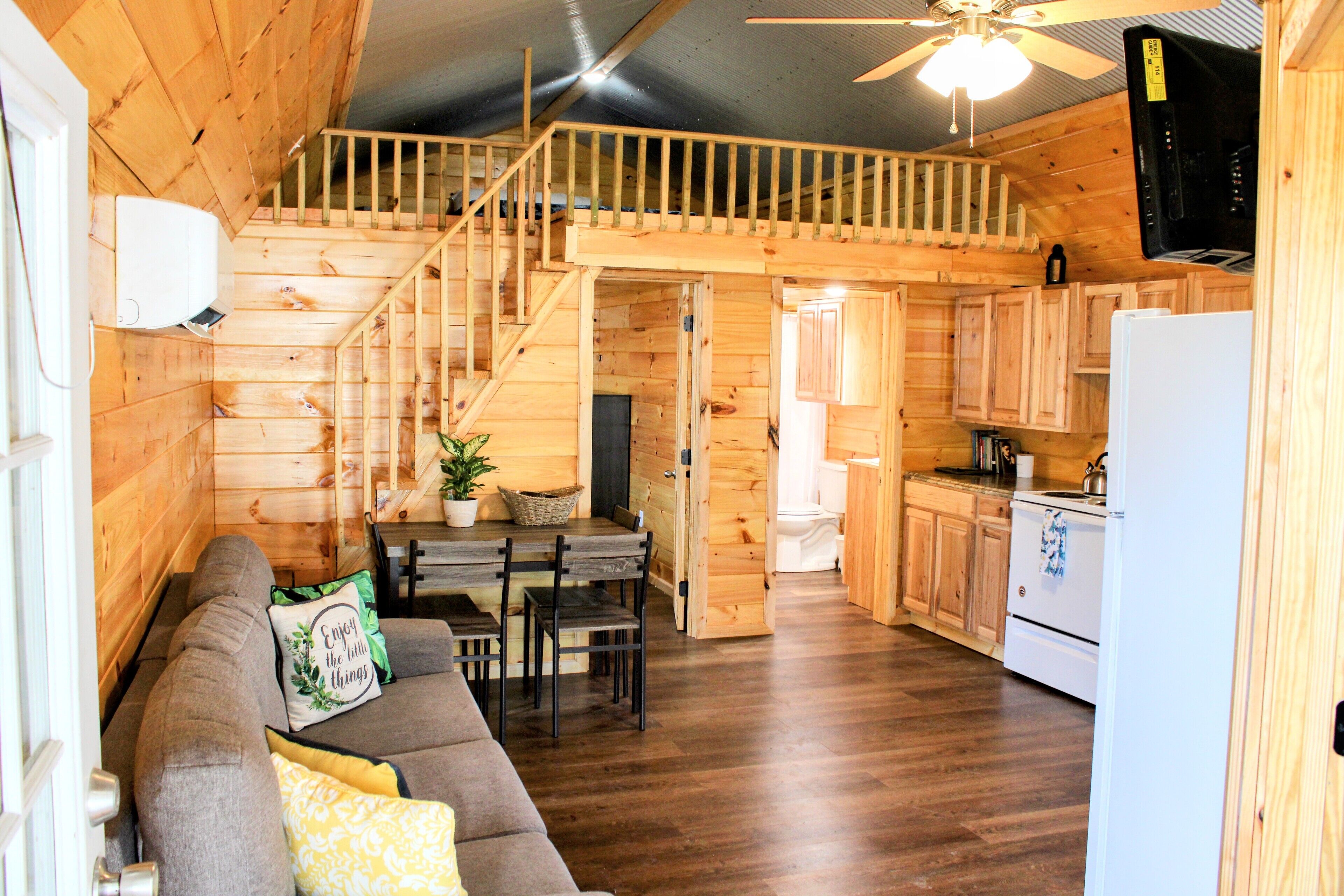 Southern Charm, Small House in Tiny Home Community