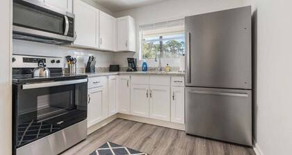 Coastal Escape – Dauphin Island Condos Near the Beach - Unit 3
