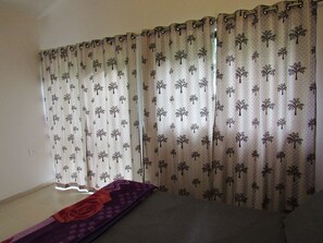 1 dormitorio, wifi gratis, ropa de cama