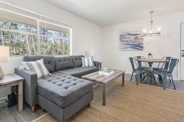 Televisión y oficina