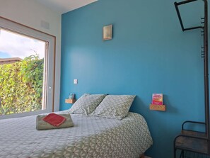 2 chambres, lit parapluie, Wi-Fi, draps fournis