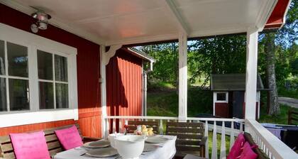 Vacation home Lönneberga Michel with own boat, property near Linden