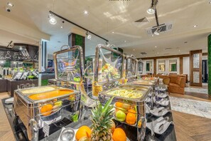 Daily buffet breakfast for a fee