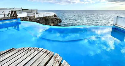 ON THE Cliff IN THE Caribbean SEA - Villa Maura
