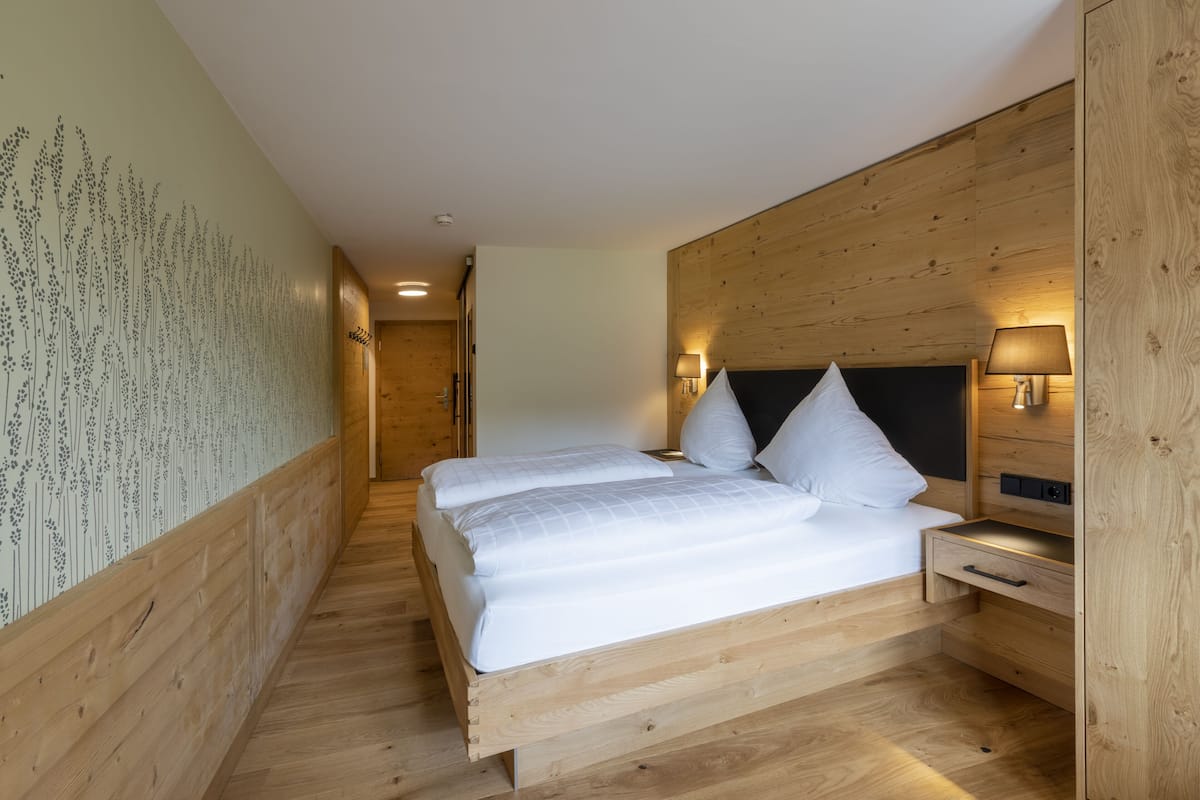 Premium bedding, minibar, in-room safe, individually decorated