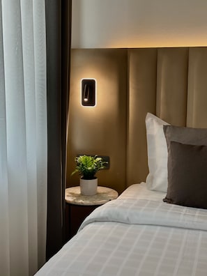 Premium Double or Twin Room | Hypo-allergenic bedding, free minibar items, in-room safe