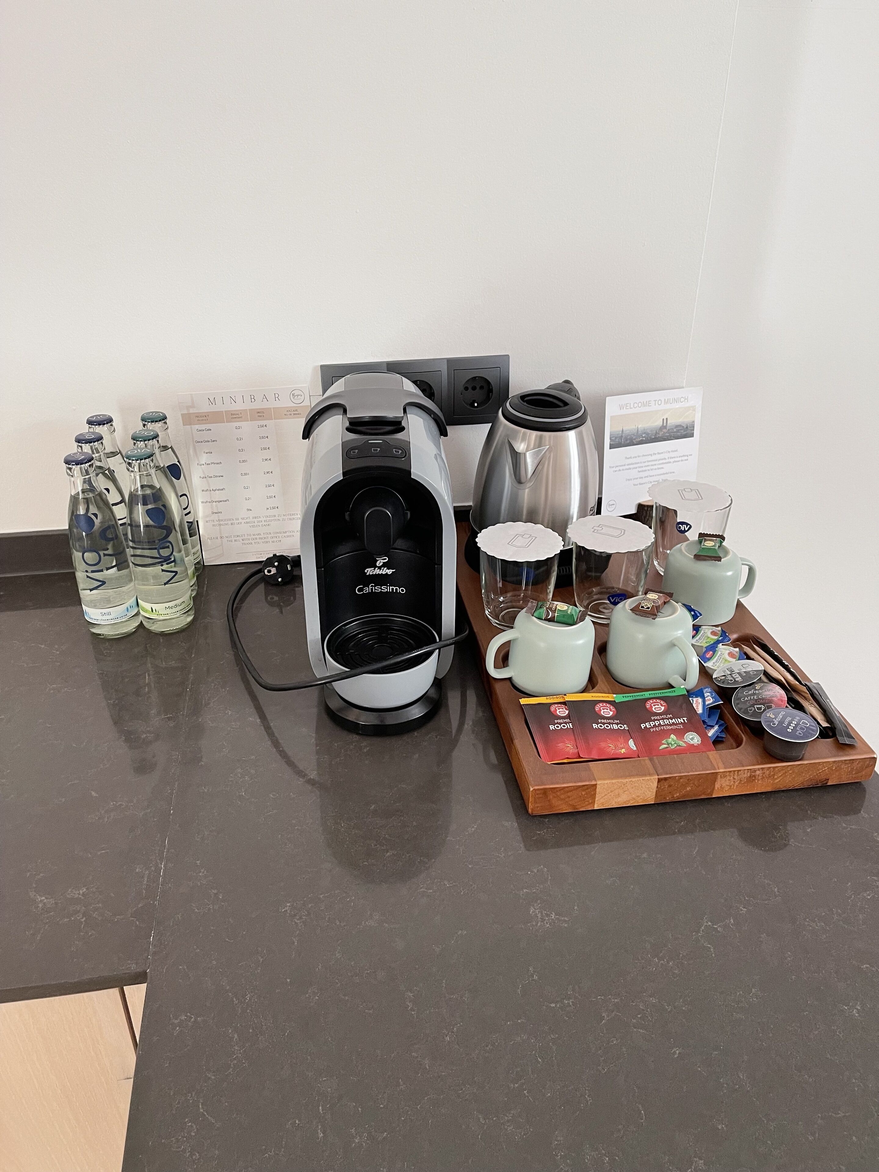 family studio | coffee and/or coffee maker