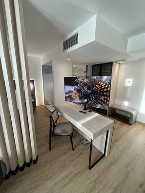 Ropa de cama hipoalergénica y artículos del minibar gratis 