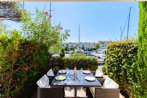 Restauration en plein air