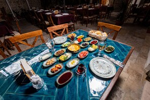 Free daily full breakfast
