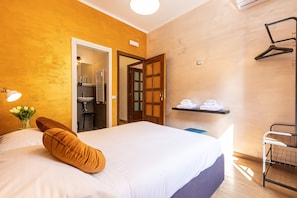 3 camere, ferro/asse da stiro, Wi-Fi gratuito, lenzuola