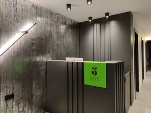 Reception - Joy 5 Hotel & SPA (Belgrade)