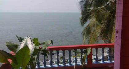 GOROOMGO OM GANESH NAIK CLIFF SIDE GUEST