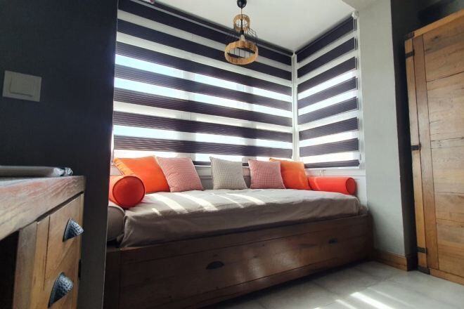 Hypo-allergenic bedding, memory foam beds, minibar