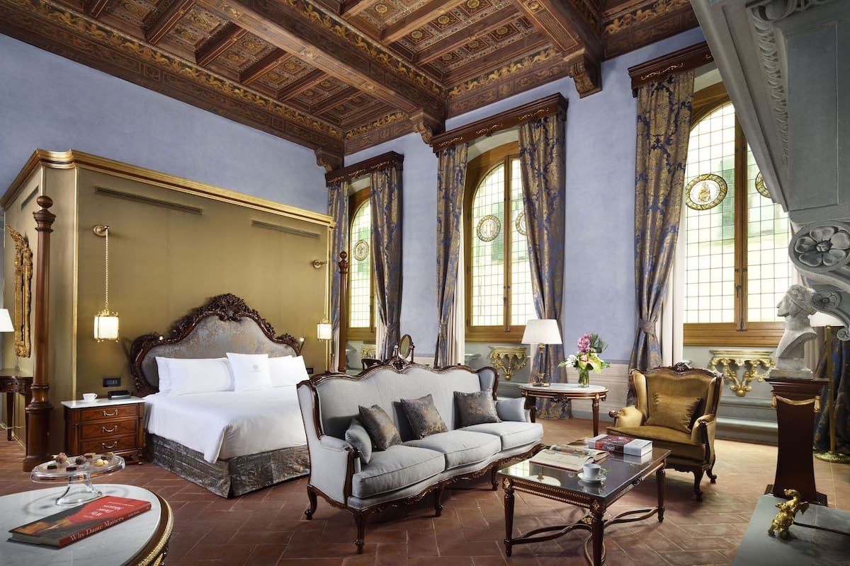 Dante Alighieri Luxury Suite
