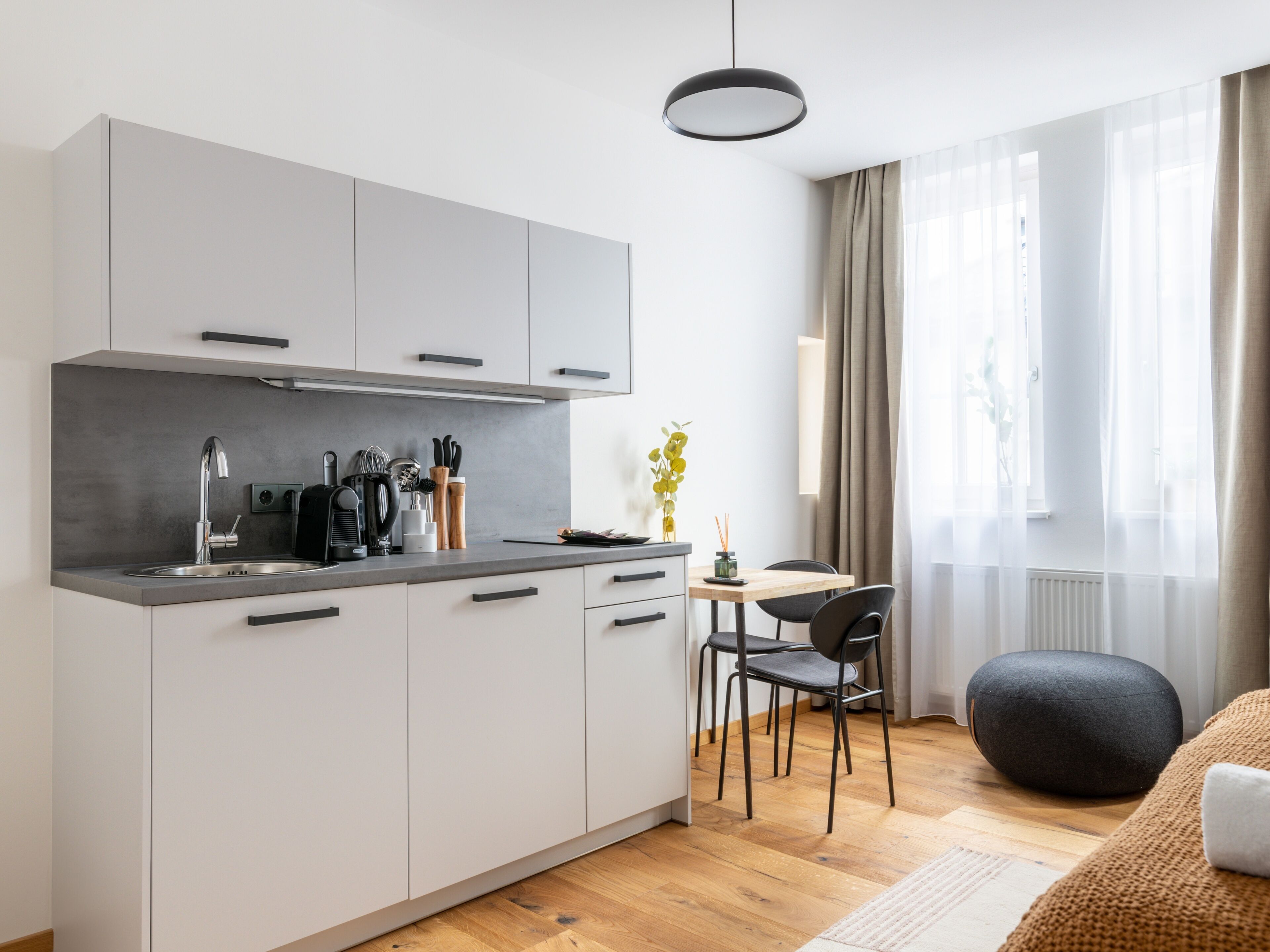 Suíte (limehome Villach Gerbergasse) | Cozinha privada | Geladeira, máquina de café expresso, chaleira elétrica, torradeira