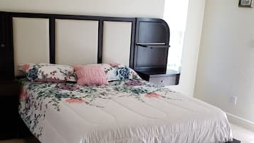 3 Schlafzimmer, Bügeleisen/Bügelbrett, WLAN, Bettwäsche