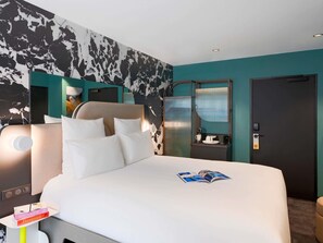 Camera, 1 letto matrimoniale | Biancheria da letto di alta qualità, materassi a doppio strato, minibar