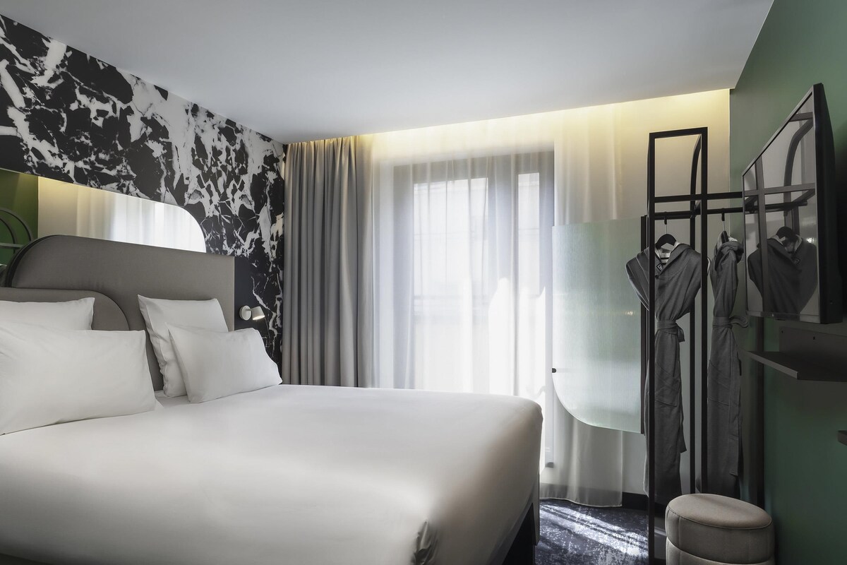 Literie de qualité supérieure, surmatelas, minibar