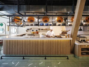 Café da manhã, almoço e jantar; culinária mexicana 