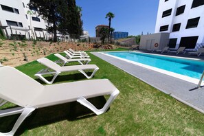 Outdoor pool - 2 Rooms High-Floor (Marbella)