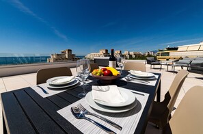 Outdoor dining - Apartment (Marbella)