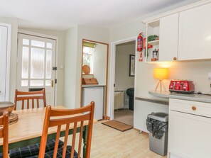 Cottage | Private kitchen | Fridge, electric kettle, toaster, cookware/dishes/utensils - The Bungalow (Elgin)