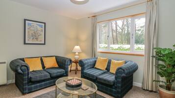 Cottage | Living room