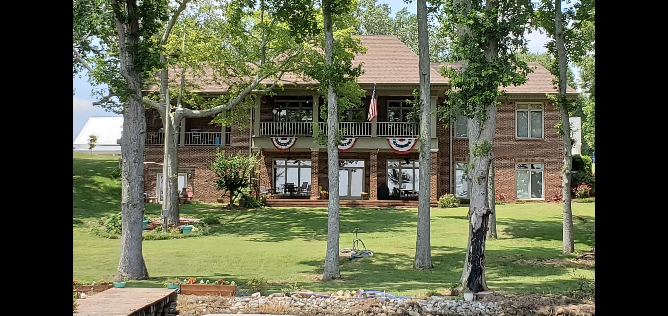 Million dollar water front view