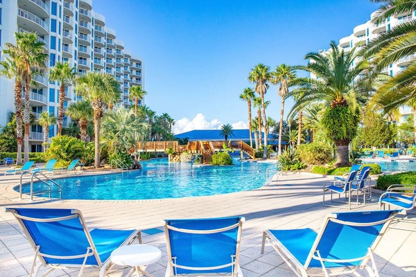 Zero entry Lagoon Pool, Heated Pool, hot tub, kiddie pool,. kiddie splash pad