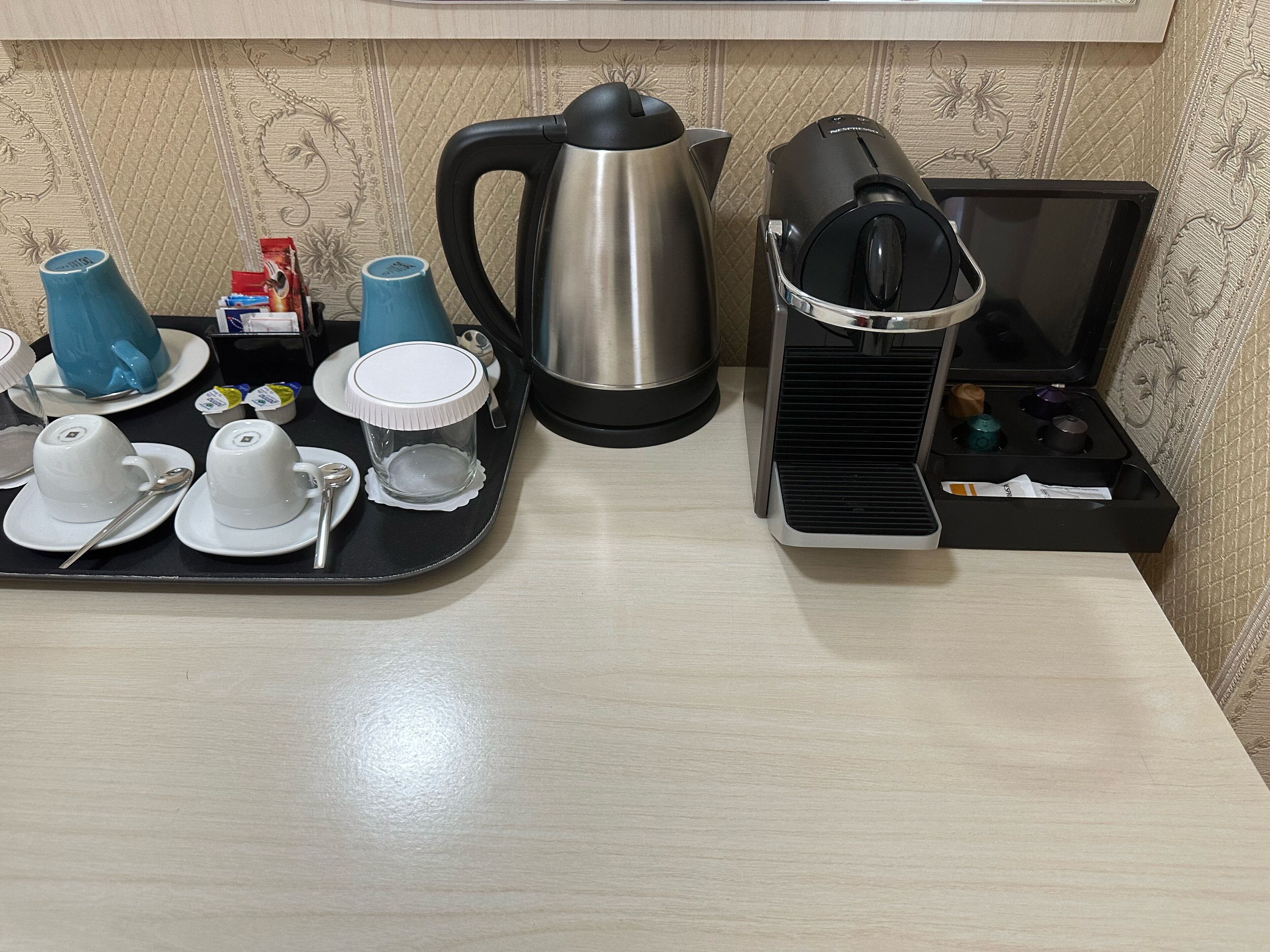 superior double or twin room | 1 bedroom, minibar, in-room safe, free wifi