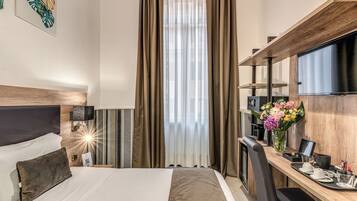 Superior Double or Twin Room | Minibar, in-room safe, free WiFi, bed sheets