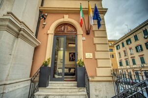 Facciata della struttura