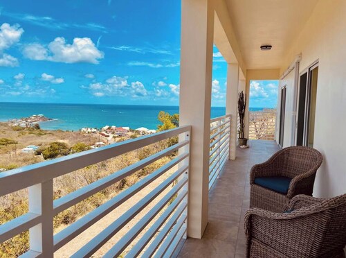 J&B’s Oceanview- Sleep 6