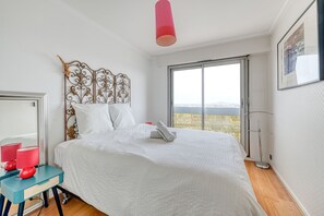 2 bedrooms, iron/ironing board, free WiFi, bed sheets - Panoramic view of Paris (Paris)