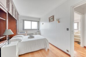 2 Schlafzimmer, Bügeleisen/Bügelbrett, kostenloses WLAN, Bettwäsche
