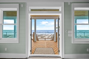 Interior - 4 Palms: Beachfront, Private Pool, Pet-Friendly, Hot Tub – Sleeps 20 (St. George Island)