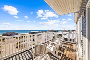 Property grounds - 4th of July week now available as a Friday or Saturday check in! (St. George Island)