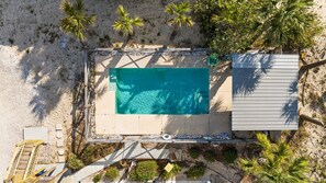 A heated pool - Looney Dunes: 4th of July week now available as a Friday or Saturday check in! (St. George Island)