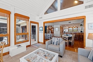 TV - Morning Glory: Beachfront, Private Pool, Hot Tub, In the Plantation (St. George Island)