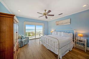 5 habitaciones, tabla de planchar con plancha y wifi gratis 