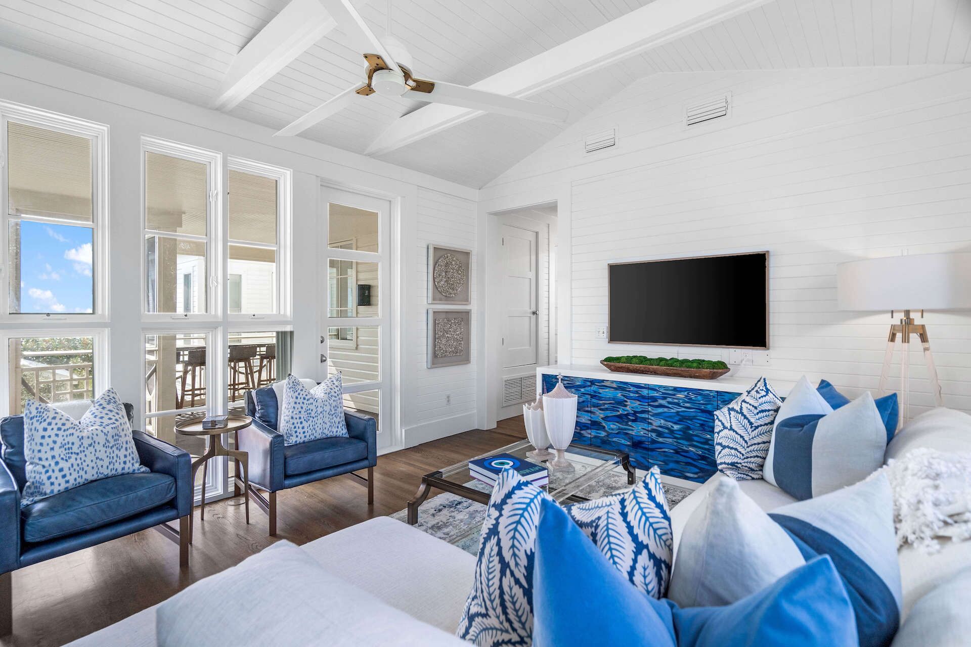 PetFriendly Cottage Gulf Views w Bikes near Beach