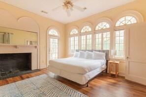 Unclassified image, 5 of 74, button - Near Downtown, Parks & Museum - Midtown Two-Units! (Columbus)