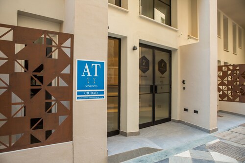 Apartamentos Málaga Premium - Calle San Telmo Thyssen Museum