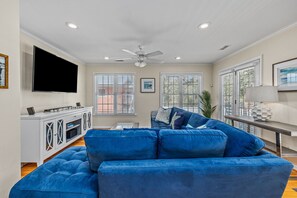 تلفزيون ذكي